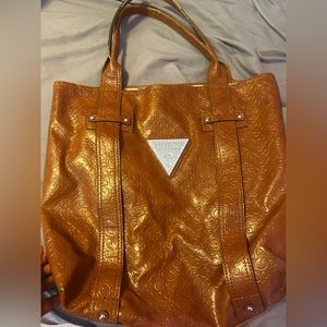 Guess large shoulder bag